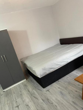 Inviting 1-Bed Studio in Birmingham